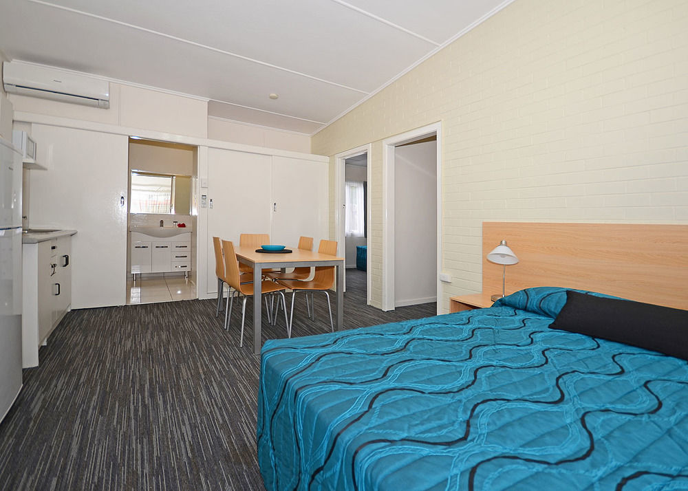 Urangan Motor Inn Херви Бей Екстериор снимка