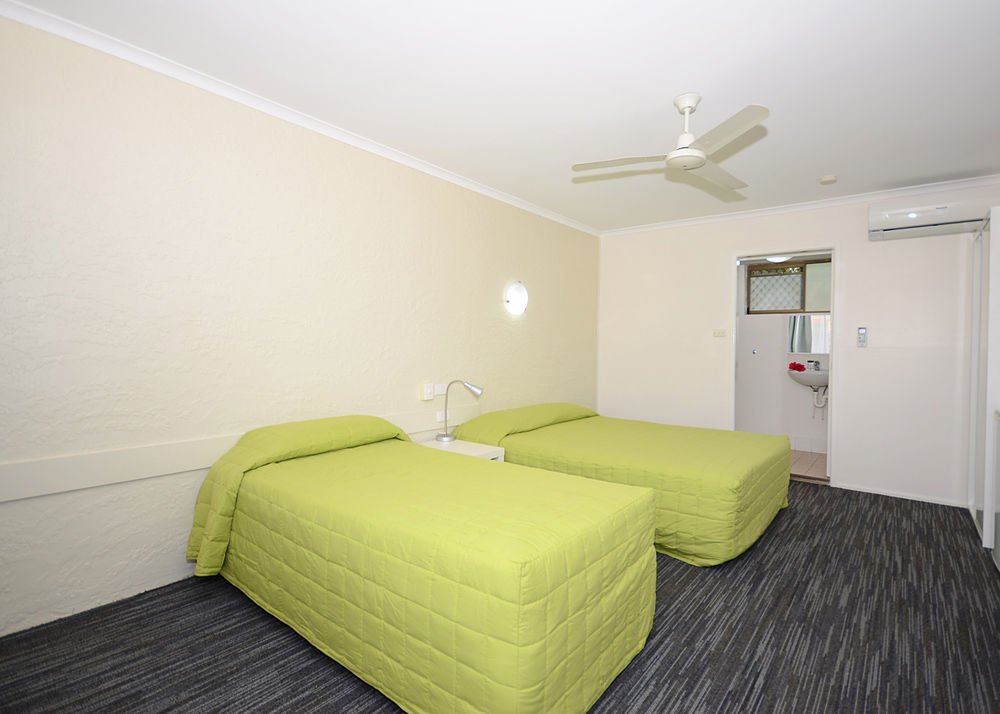 Urangan Motor Inn Херви Бей Екстериор снимка